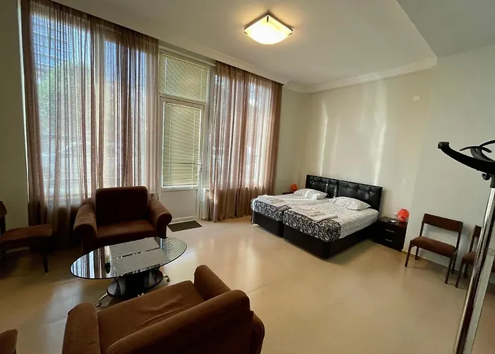 Keti \'S Apartment In Batumi